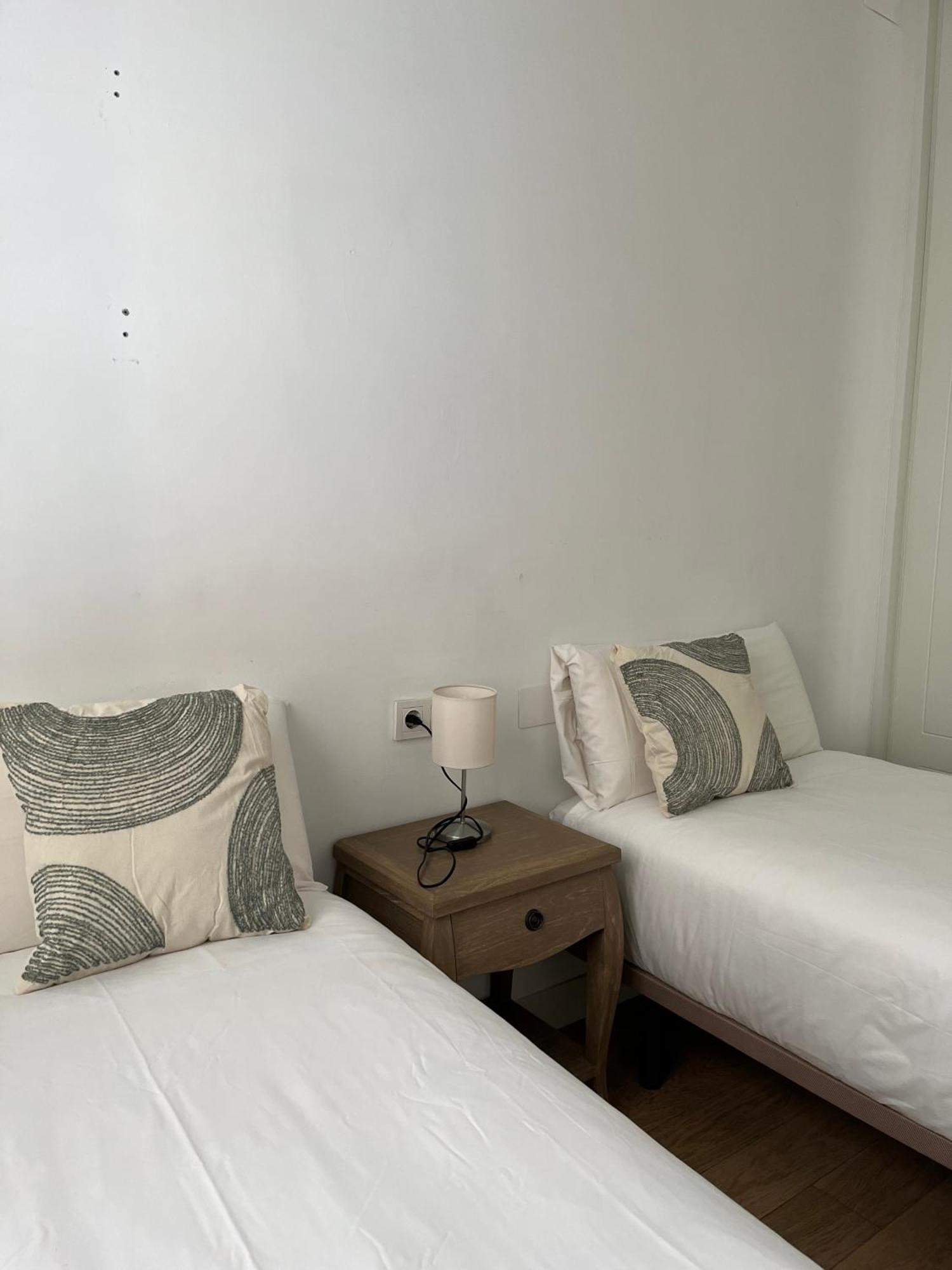 Balcones De Jauregui Premium Apartment Севиля Екстериор снимка
