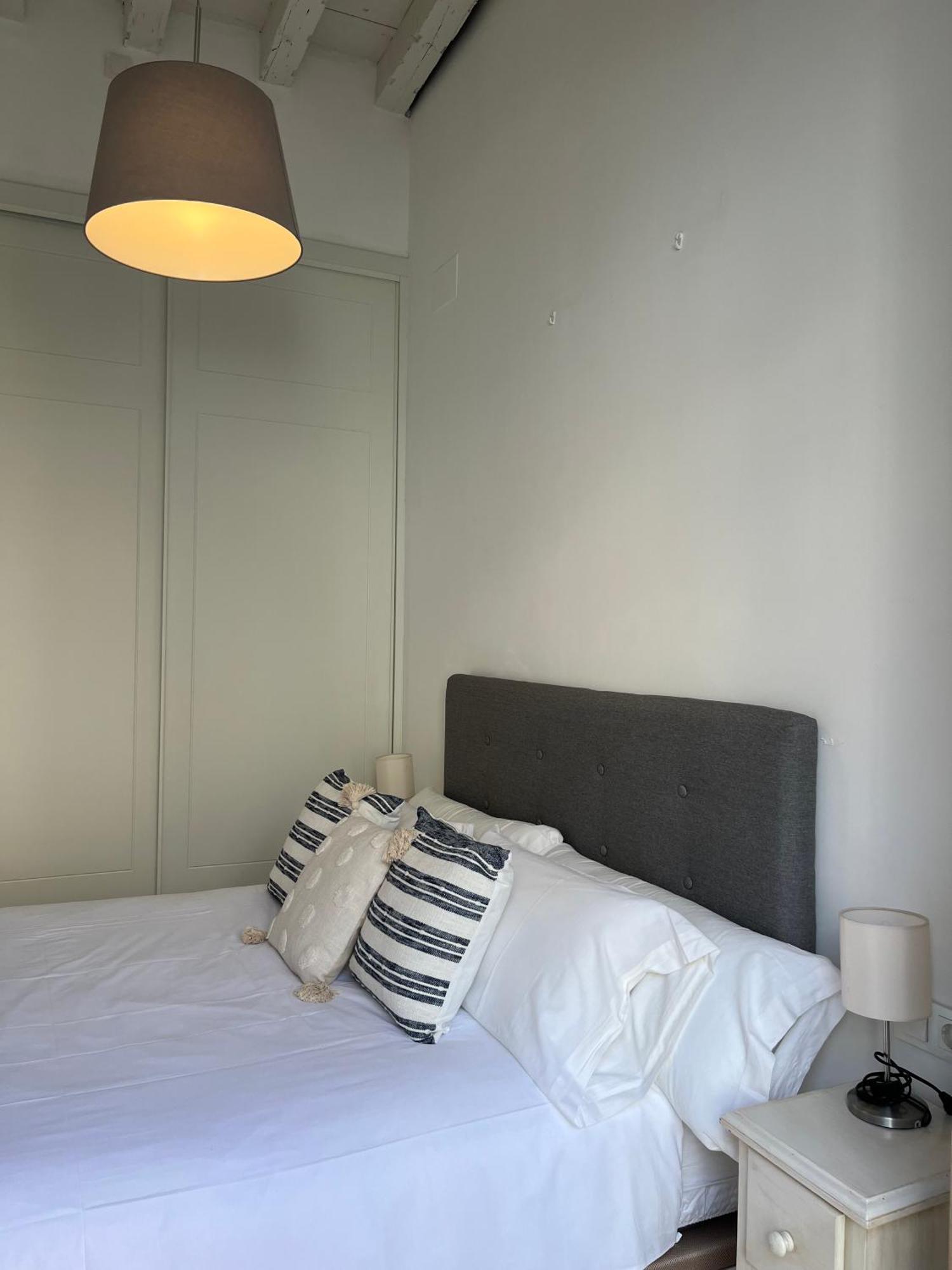 Balcones De Jauregui Premium Apartment Севиля Екстериор снимка